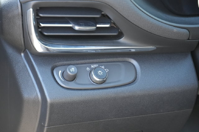Used 2026 Buick Envista Preferred FWD image 21