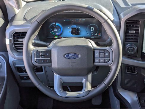 New 2025 Ford F150 Lightning XLT image 13