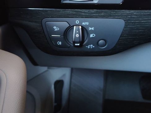 Used 2019 Audi Q7 3.0T Premium Plus w/ Premium Plus Package image 12