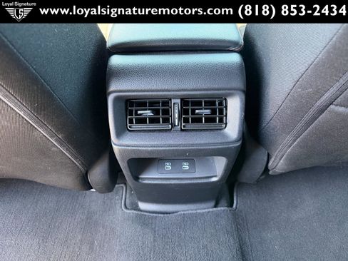 Used 2025 Honda CR-V Sport image 16