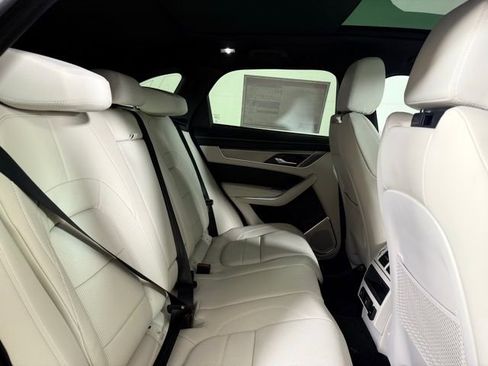 Certified 2026 Jaguar F-PACE R-Dynamic S image 32