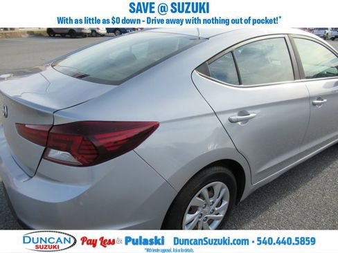 Used 2020 Hyundai Elantra SE w/ Cargo Package (C1) image 7