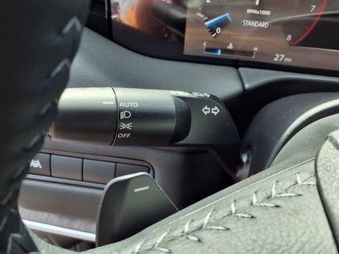 New 2025 Nissan Armada SL w/ Captain's Chari Seat Package image 17