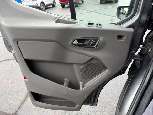Used 2023 Ford Transit 250 Medium Roof AWD w/ Interior Upgrade Package image 11