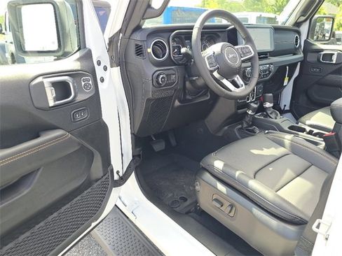 New 2025 Jeep Wrangler Sahara image 4