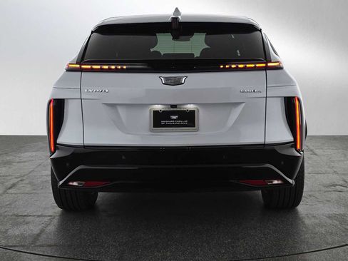 New 2026 Cadillac Lyriq Sport image 4