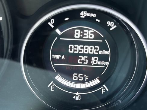 Used 2022 Honda HR-V LX image 23