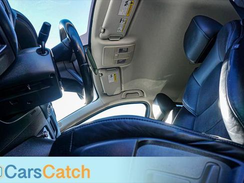 Used 2019 MAZDA CX-5 Touring image 21