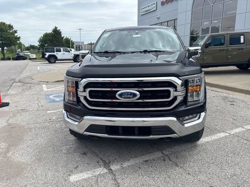 Used 2022 Ford F150 XLT w/ Equipment Group 302A High AWD/4WD image 10