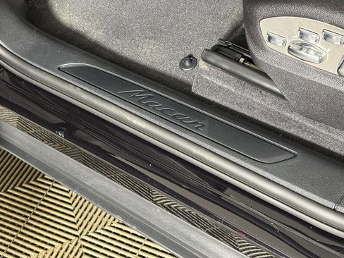 New 2026 Porsche Macan image 17