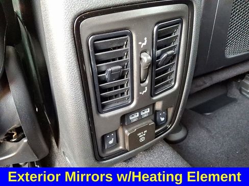 Used 2022 Dodge Durango GT image 29