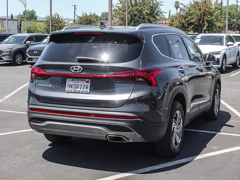 Used 2023 Hyundai Santa Fe SEL FWD image 4