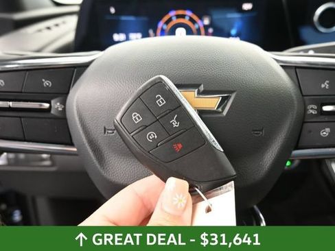 Used 2024 Chevrolet Traverse LT FWD image 38