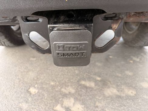 Used 2017 Toyota Tacoma TRD Off-Road AWD/4WD image 14