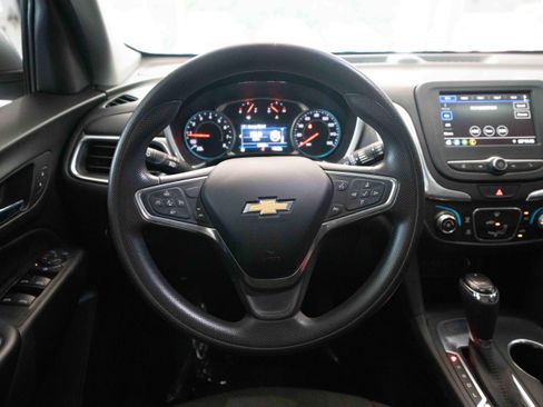 Used 2021 Chevrolet Equinox LT FWD image 21