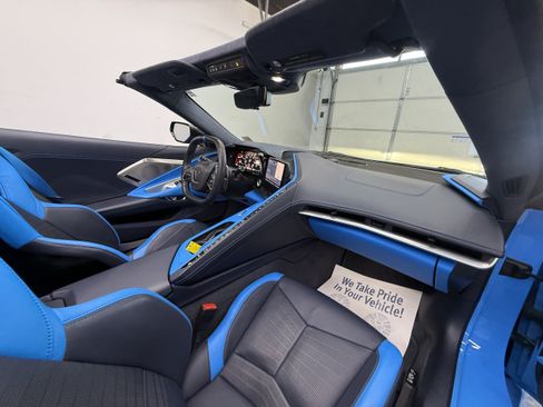 Used 2023 Chevrolet Corvette Stingray Premium Cpe w/ 3LT RWD image 25