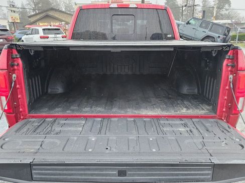 Used 2018 Ford F150 Lariat w/ Equipment Group 502A Luxury image 13