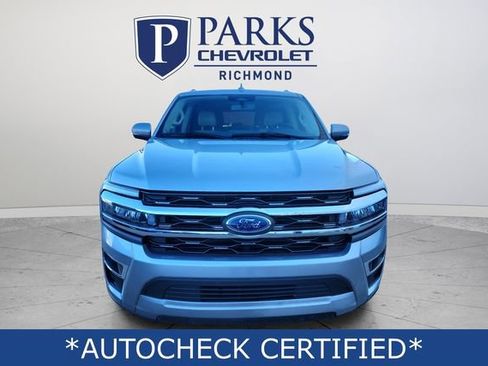 Used 2024 Ford Expedition Limited image 2