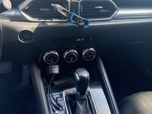 Used 2018 MAZDA CX-5 Sport FWD image 5