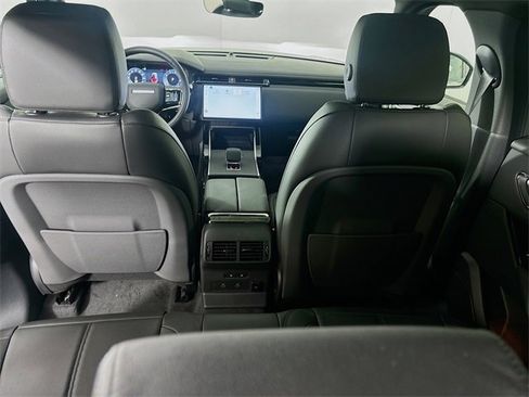 New 2026 Land Rover Range Rover Velar Dynamic SE image 24