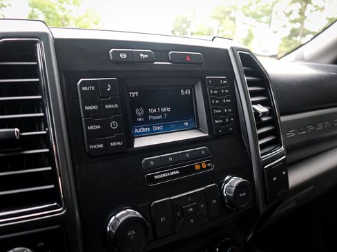 Used 2019 Ford F250 XLT AWD/4WD image 23