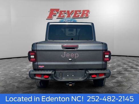 Used 2025 Jeep Gladiator Rubicon w/ Safety Group AWD/4WD image 5