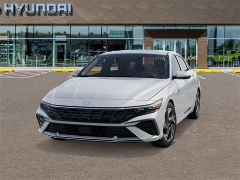 New 2026 Hyundai Elantra Limited image 6
