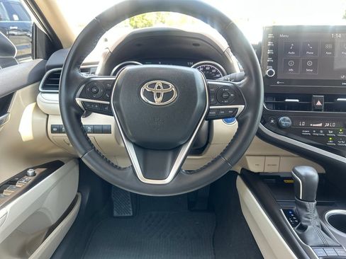 Certified 2022 Toyota Camry XLE FWD image 14