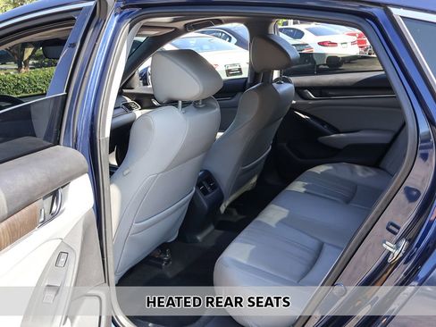 Used 2018 Honda Accord Touring image 9