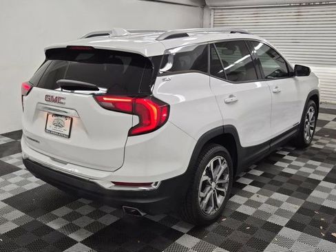 Used 2020 GMC Terrain SLT w/ Preferred Package image 6