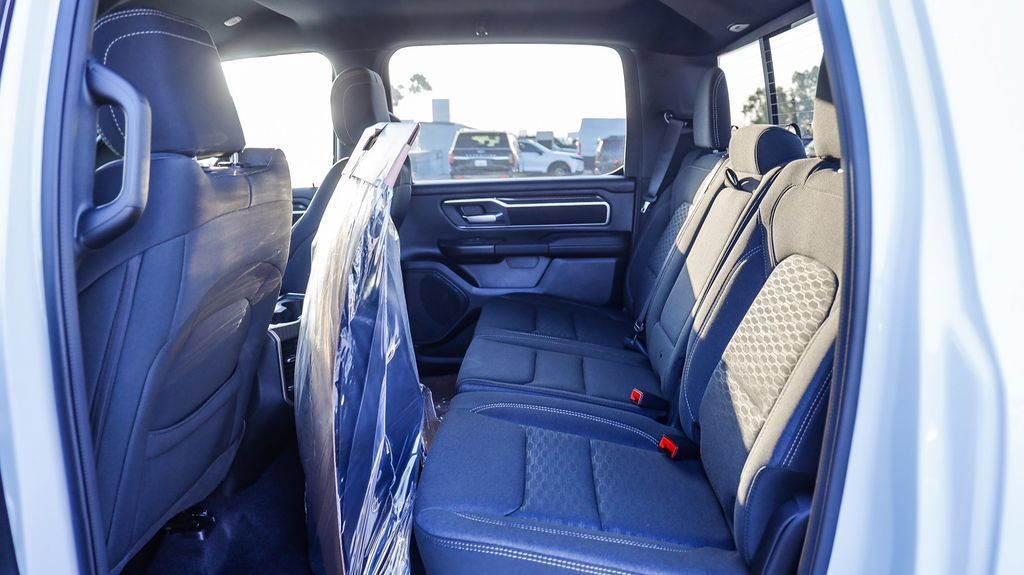 New 2026 RAM 1500 Big Horn AWD/4WD image 22