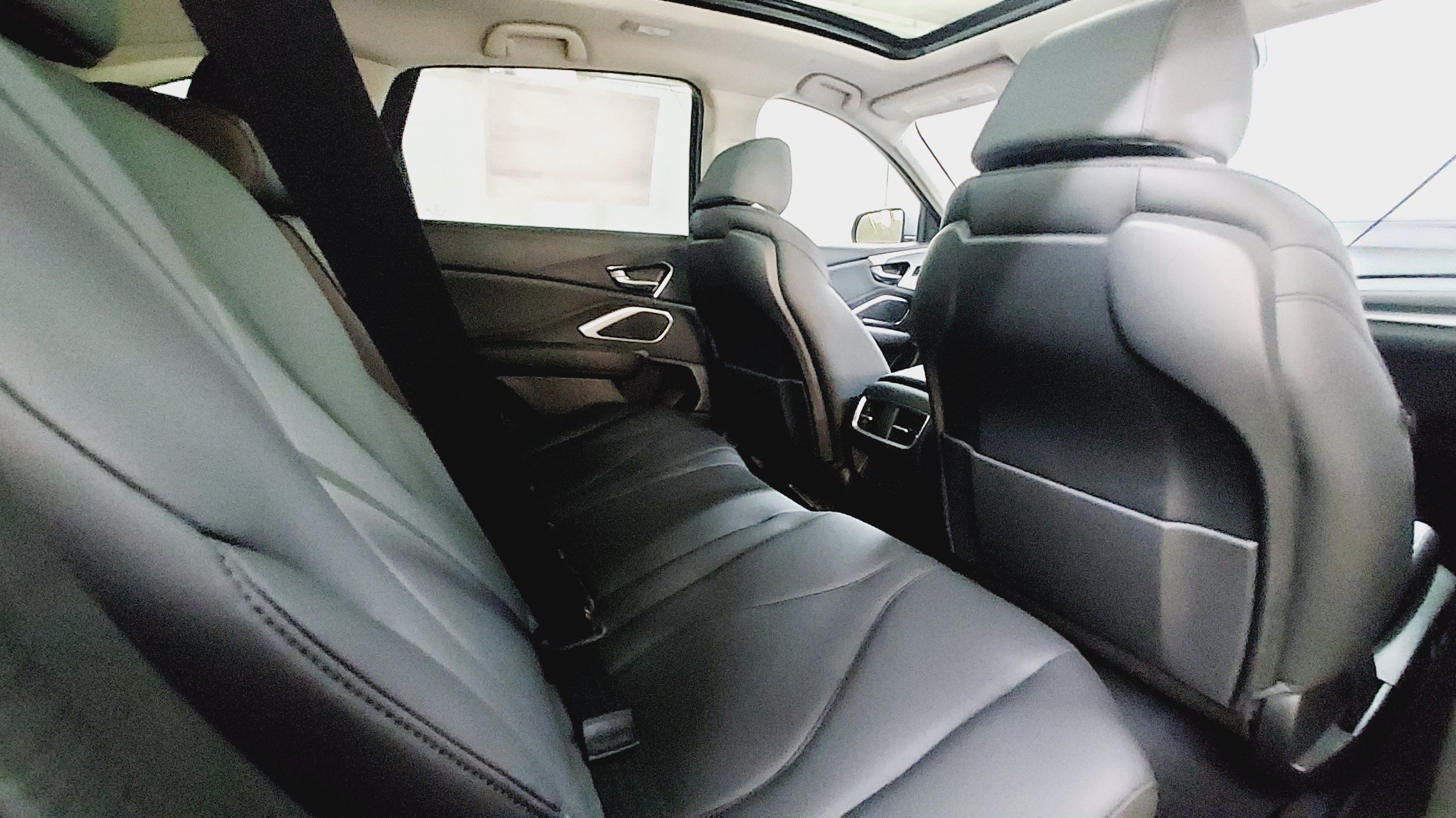 Used 2026 Acura RDX SH-AWD image 39