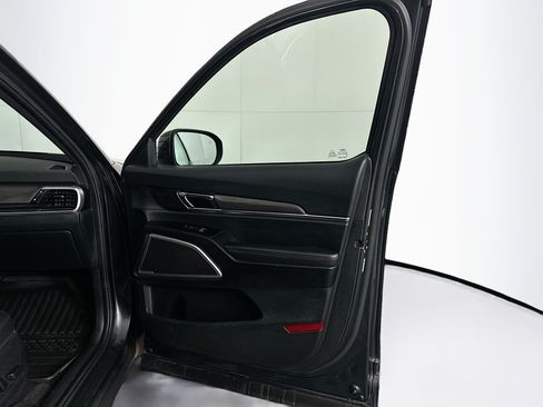 Used 2024 Kia Telluride EX X-Line AWD/4WD image 35