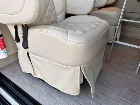 Used 2023 RAM ProMaster 3500 w/ Premium Convenience Group (B) image 65