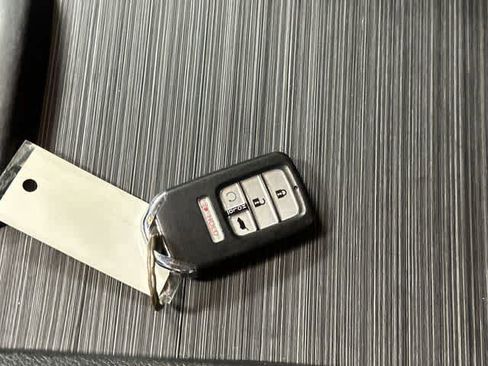 Used 2019 Honda Pilot Touring image 33