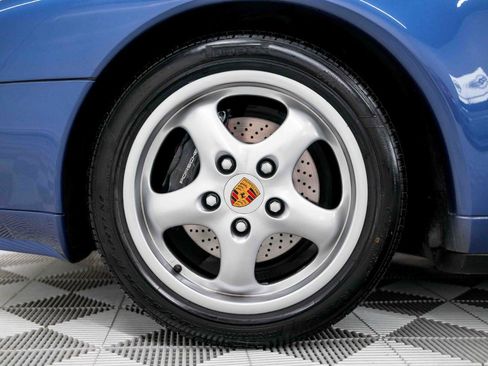 Used 1997 Porsche 911 Carrera RWD image 29