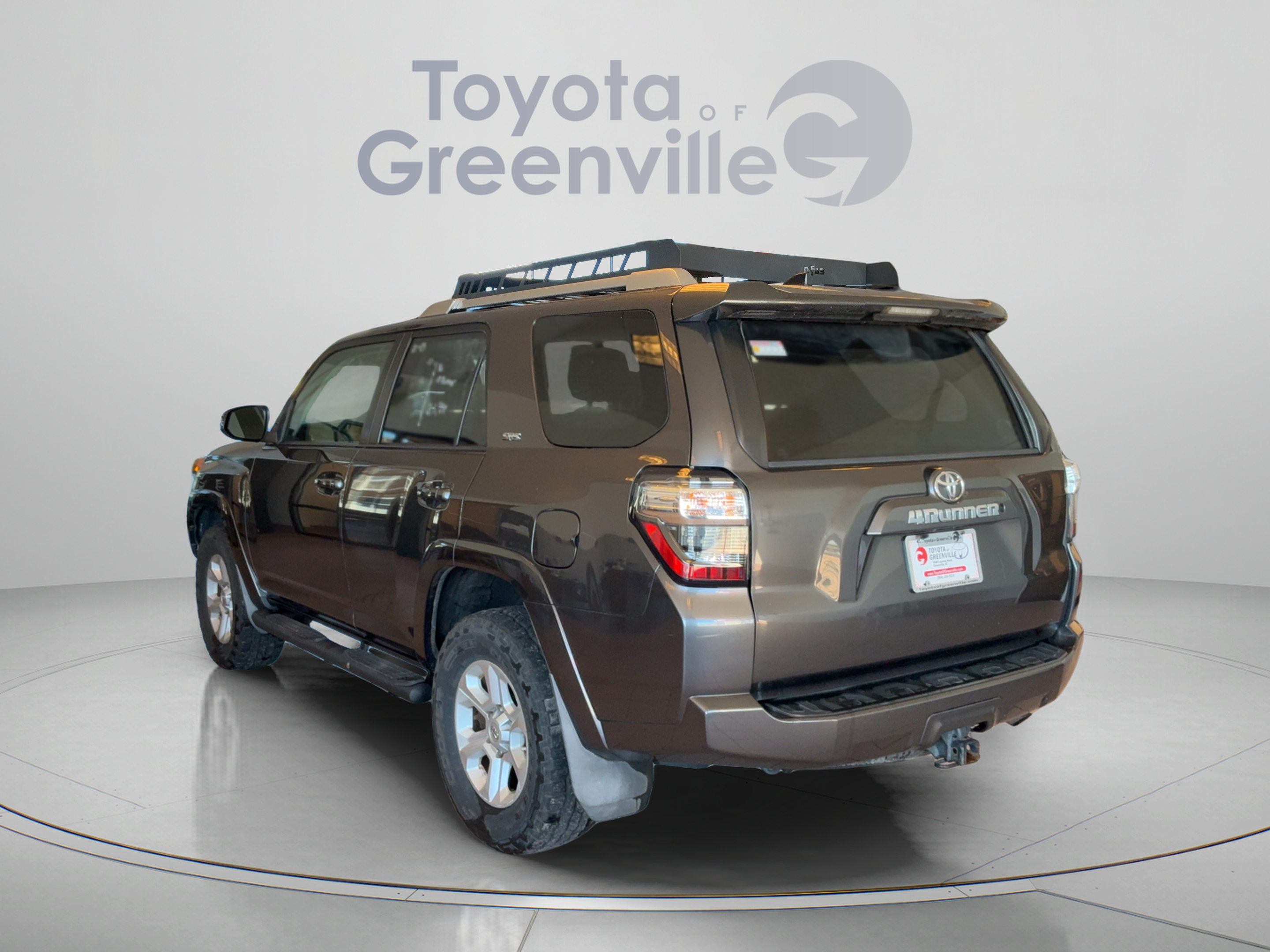 Used 2016 Toyota 4Runner SR5 Premium AWD/4WD image 4
