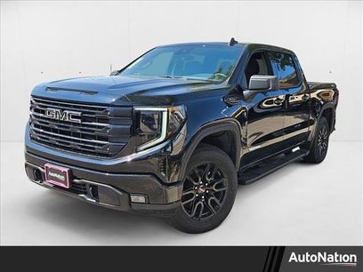 New 2026 GMC Sierra 1500 Elevation w/ LPO, Elevation Black Package
