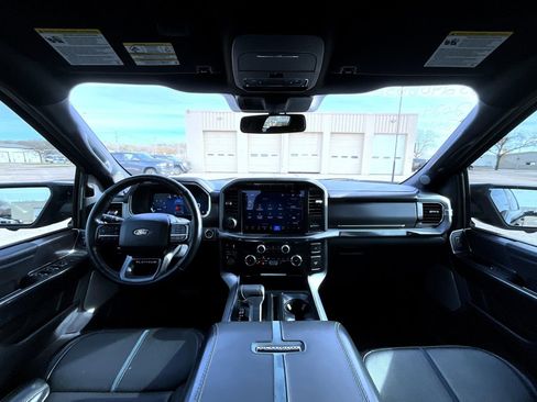 Used 2024 Ford F150 Platinum image 15