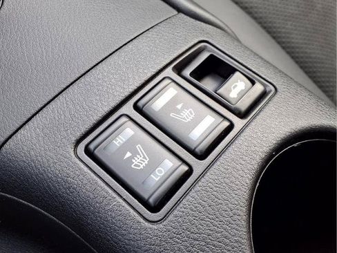 Certified 2025 Nissan Z Performance w/ Floor Mat Package RWD image 19