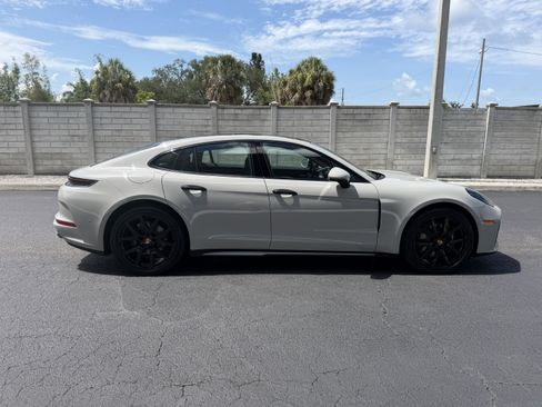 New 2026 Porsche Panamera RWD image 7