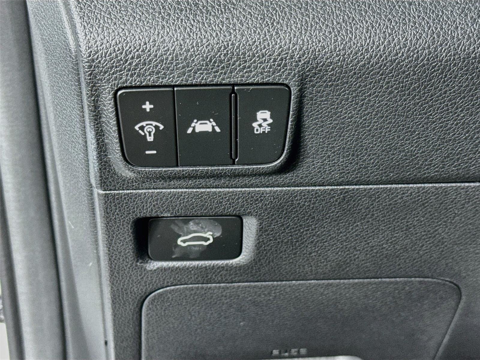 Used 2024 Kia K5 GT-Line w/ GT-Line Premium Package FWD image 10