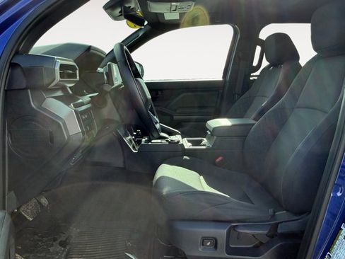 Certified 2025 Toyota Tacoma SR5 image 11