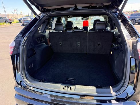 Used 2022 Ford Edge Titanium w/ Equipment Group 301A AWD/4WD image 13
