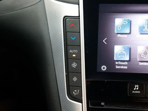 Used 2021 INFINITI Q50 Luxe w/ Seat & Sound Package image 33