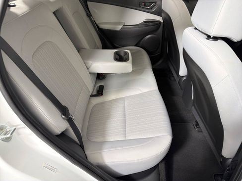 Used 2022 Hyundai Kona SEL FWD image 13