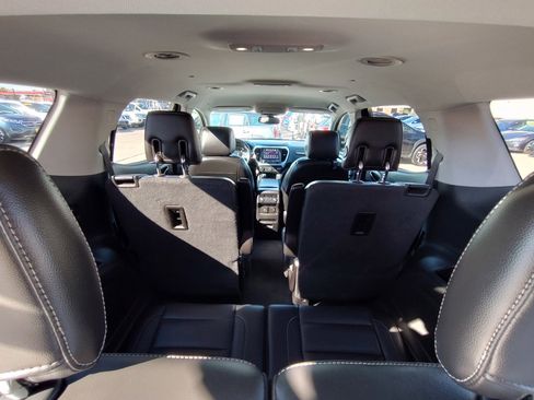 Used 2019 GMC Acadia SLT image 48
