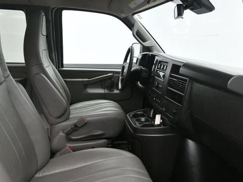 Used 2024 Chevrolet Express 3500 LS RWD image 19