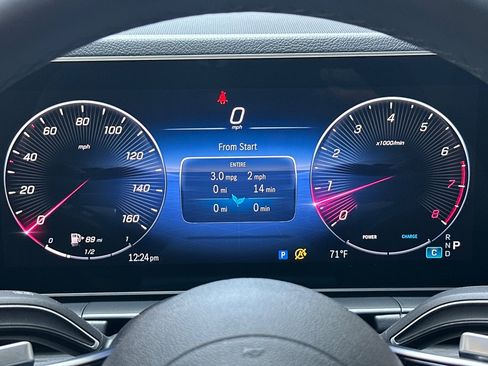 Used 2024 Mercedes-Benz GLE 350 4MATIC image 24