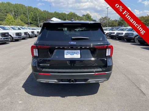 New 2025 Ford Explorer Active w/ Active Comfort Package image 16